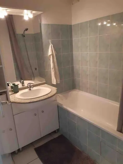 Appt T2 Avec Piscine Avignon Le Pontet Apartment